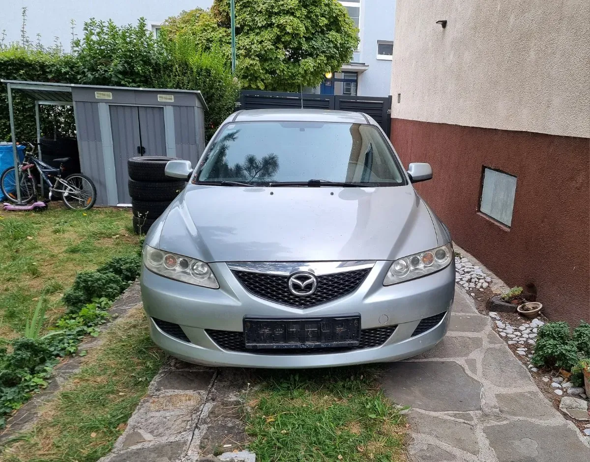Mazda Mazda6 2004 photo 3