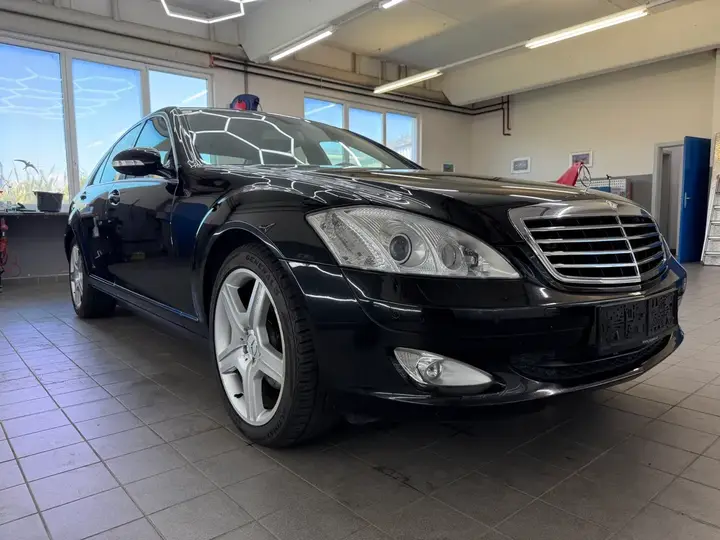 Mercedes-Benz S-Class 2008 photo 3