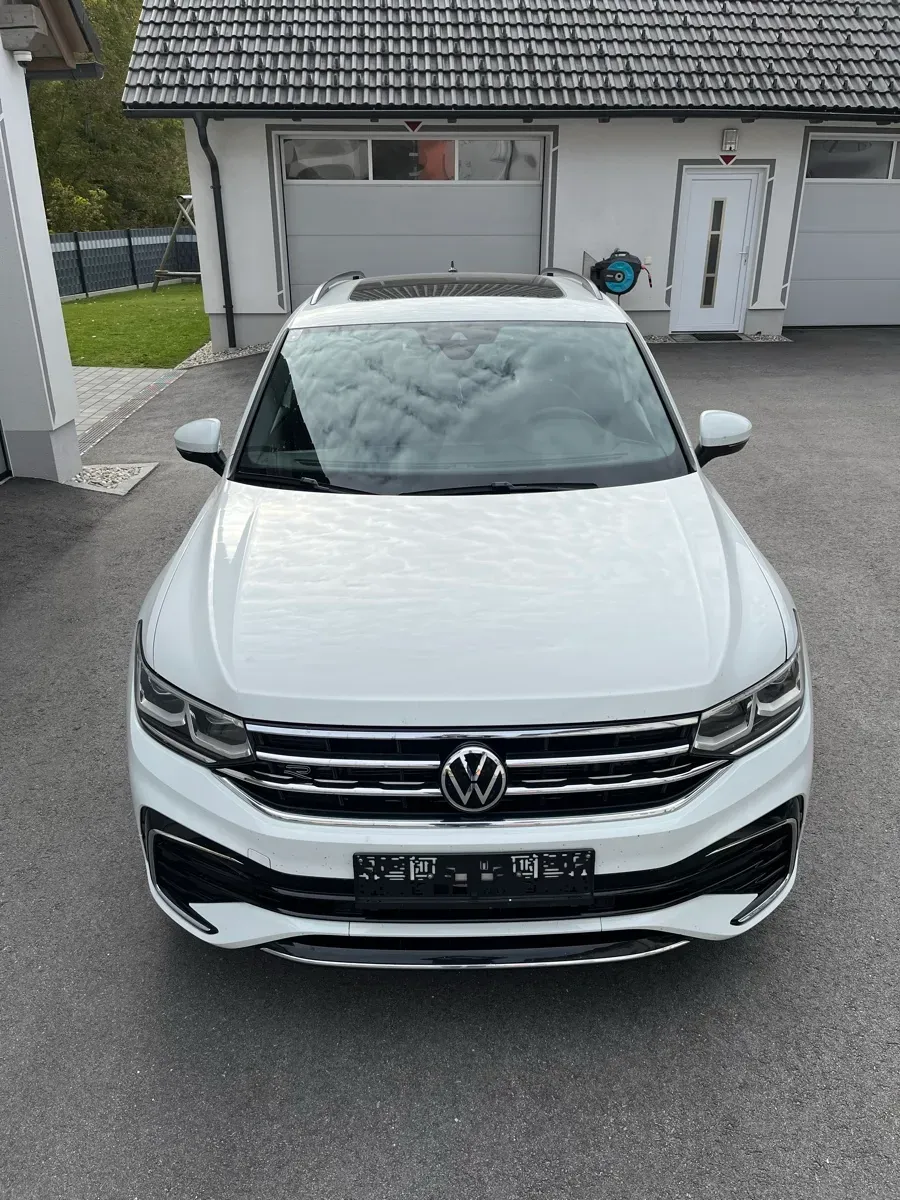 Volkswagen Tiguan 2022 photo 2
