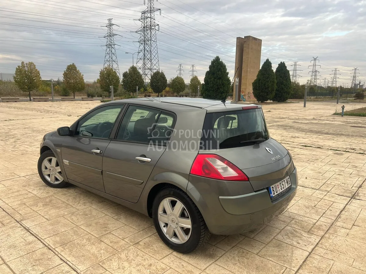 Renault Megane 2004 photo 4