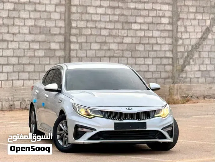 Kia K5 2018 photo 3