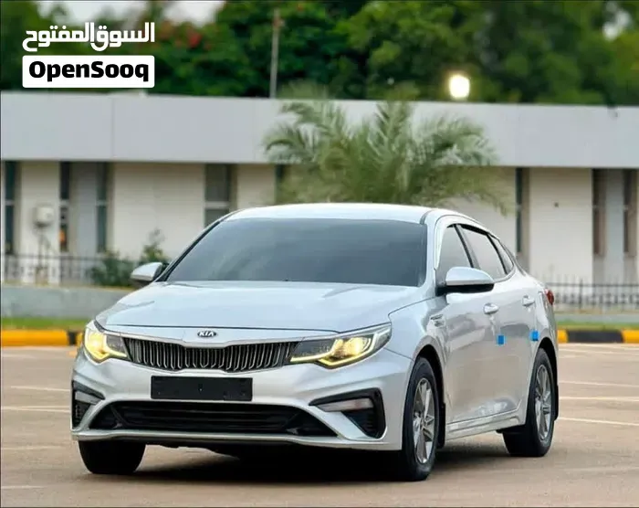 Kia K5 2018 photo 2
