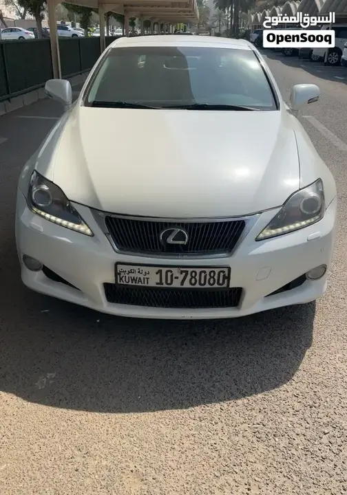 Lexus Is300