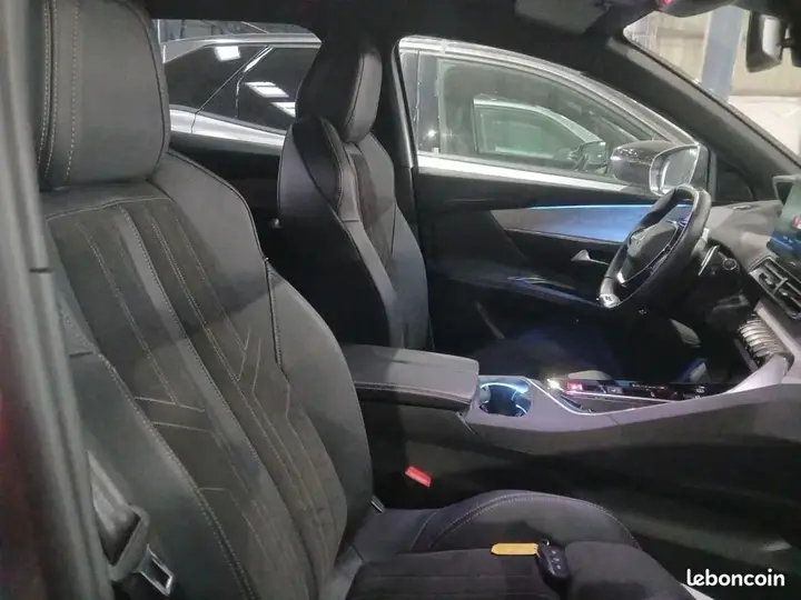 Peugeot 3008 2023 photo 3