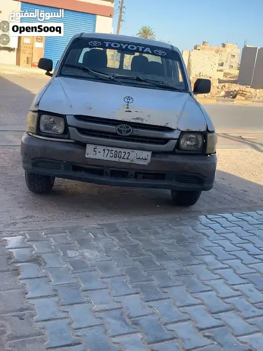 Toyota Hilux 2002 photo 3