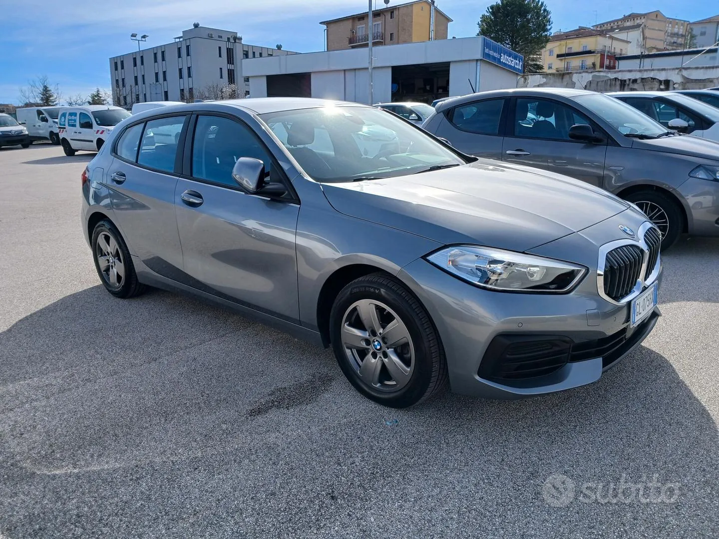 BMW 1 Series 2022 photo 2