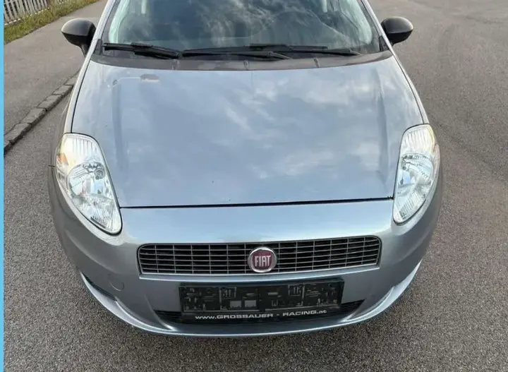 Fiat Punto 2008 photo 2