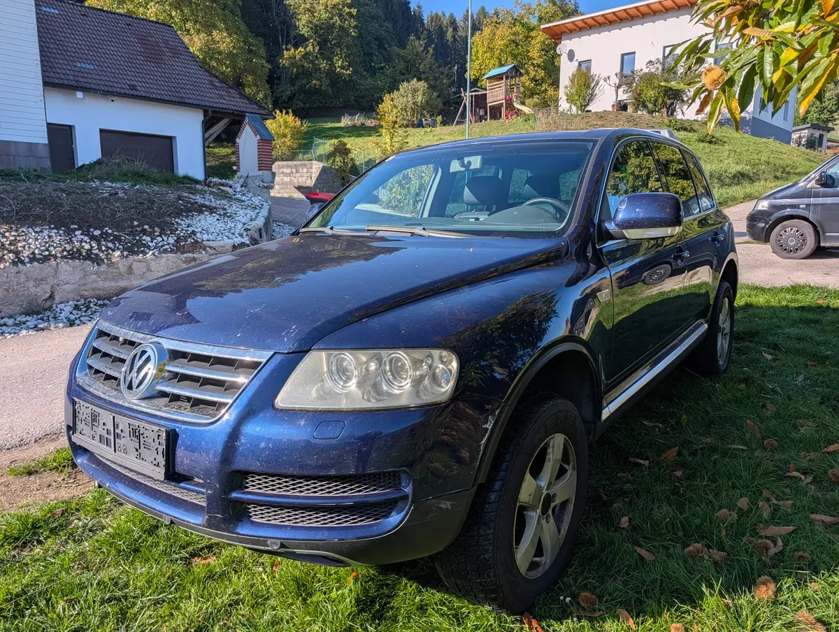 Volkswagen Touareg 2004 photo 2