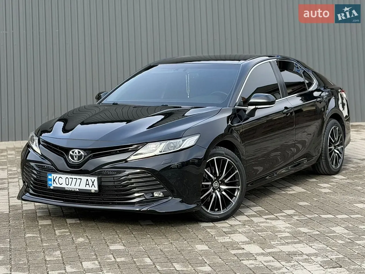 Toyota Camry 2019 photo 4