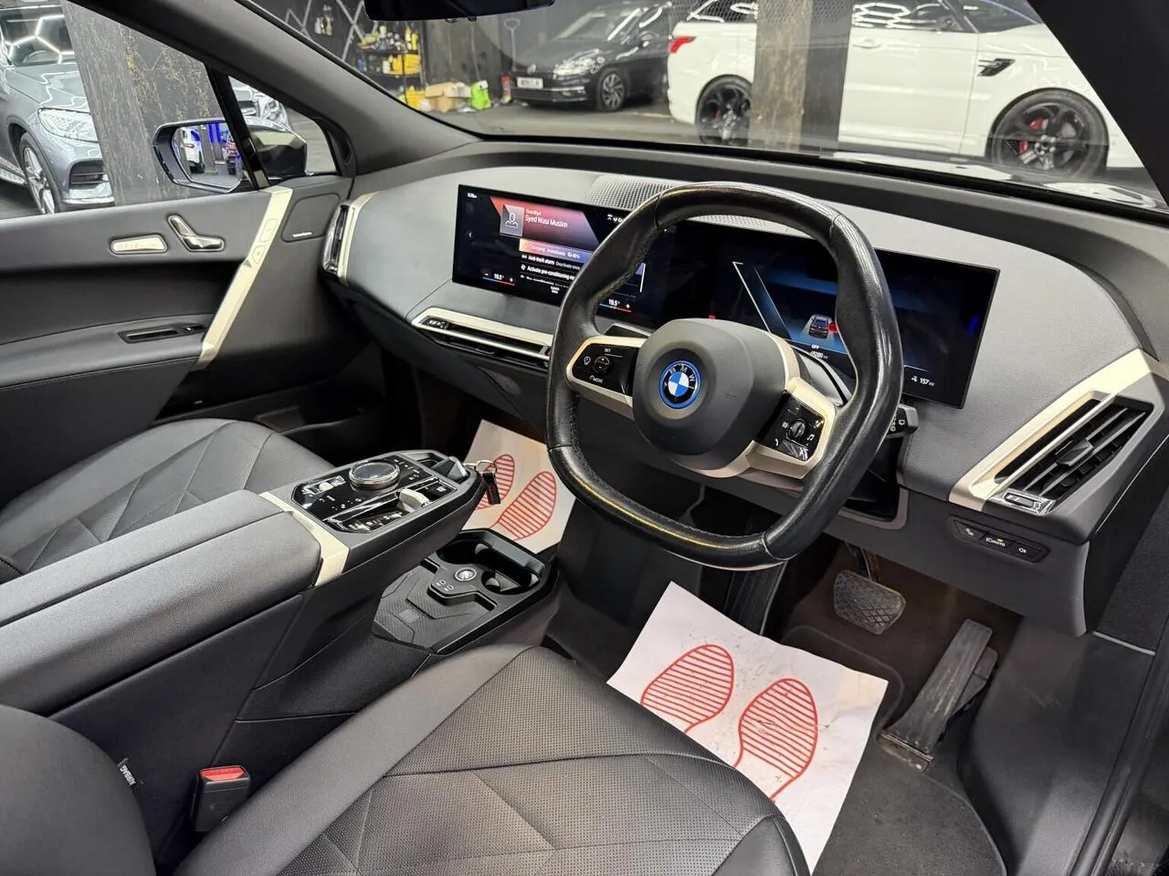 BMW Ix 2022 photo 2
