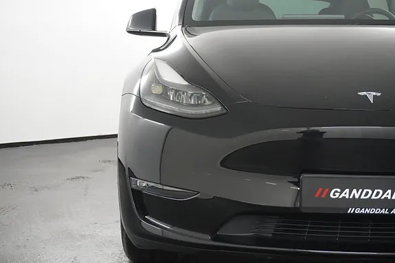 Tesla Model Y 2024 photo 5