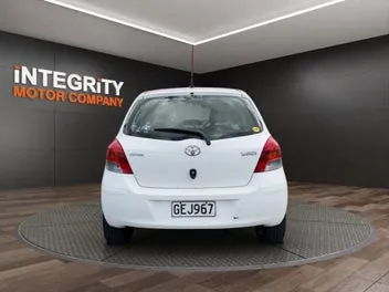 Toyota Yaris 2010 photo 5