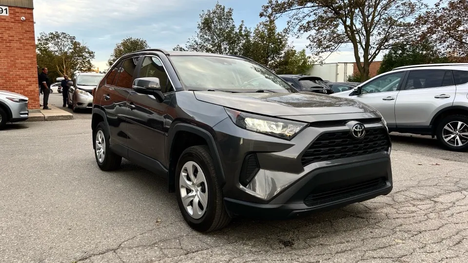 Toyota Rav4 2021 photo 3
