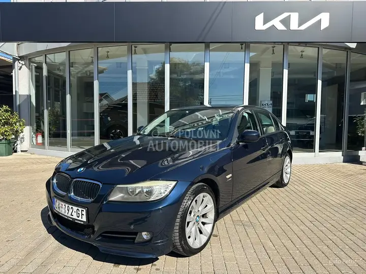 BMW 320D 2009 photo 2