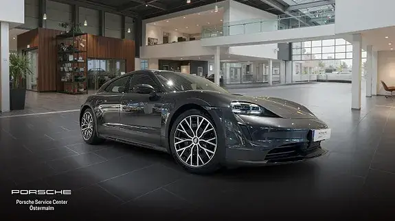 Porsche Taycan 4