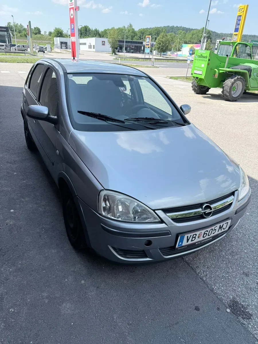Opel Corsa 2004 photo 3