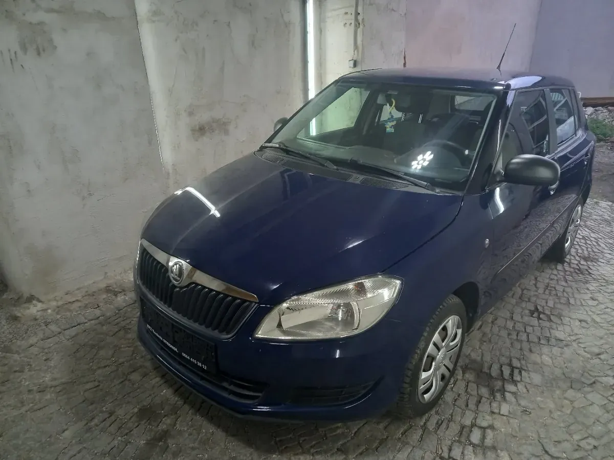 Skoda Fabia 2013 photo 3
