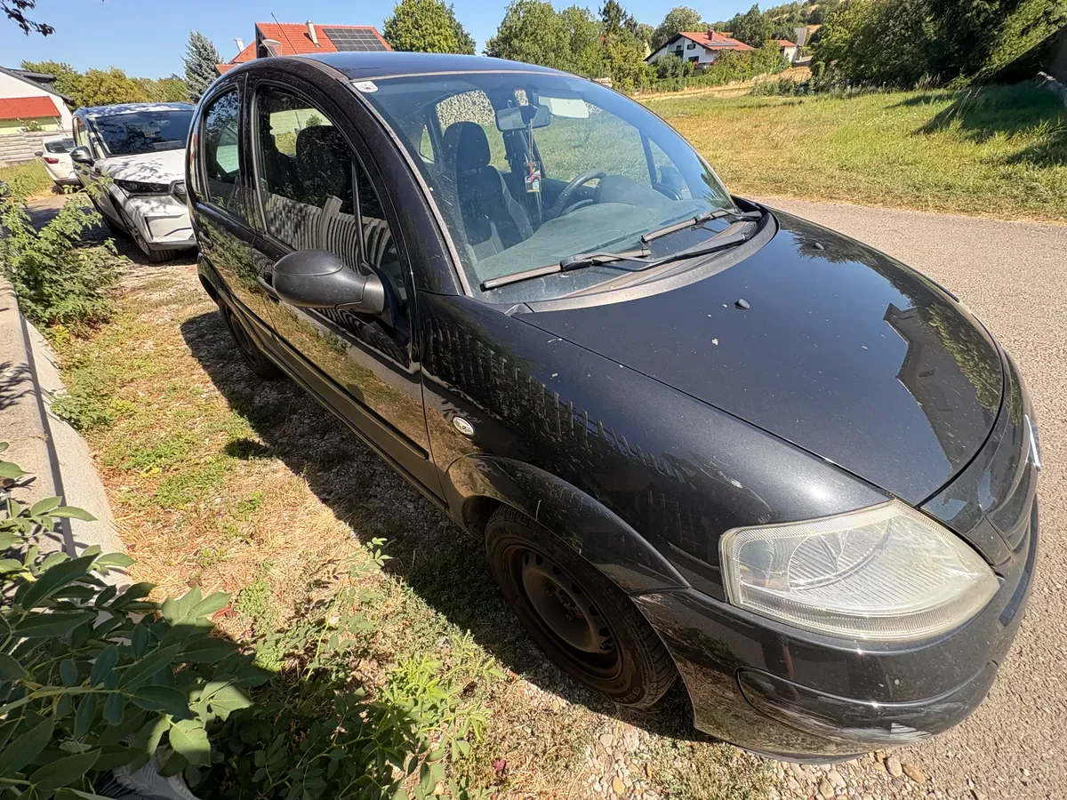 Citroen C3 2009 photo 2