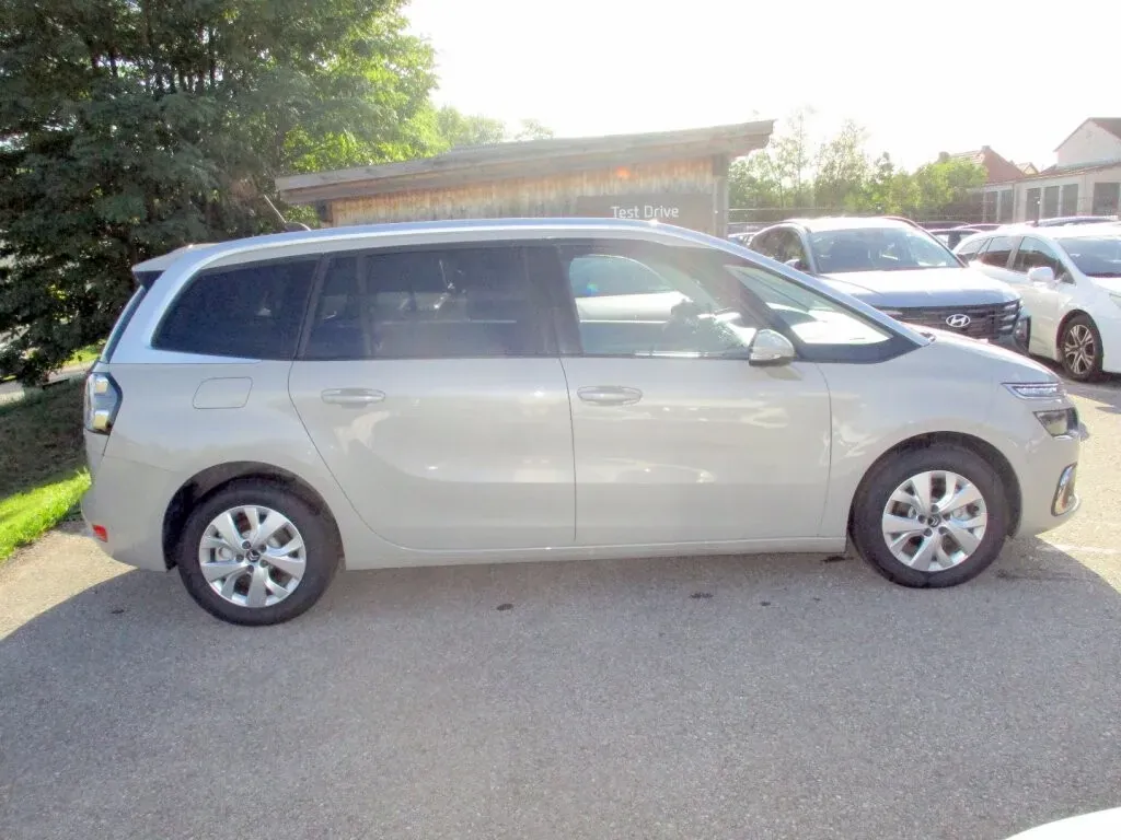 Citroen C4 Picasso 2018 photo 2