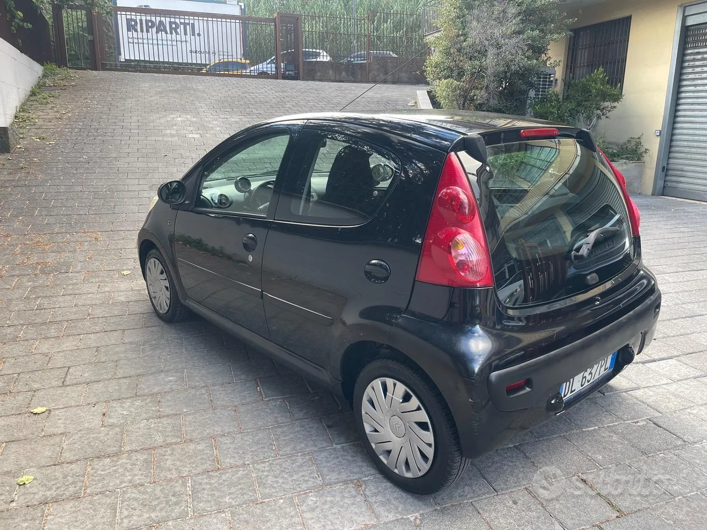 Peugeot 107 2008 photo 5