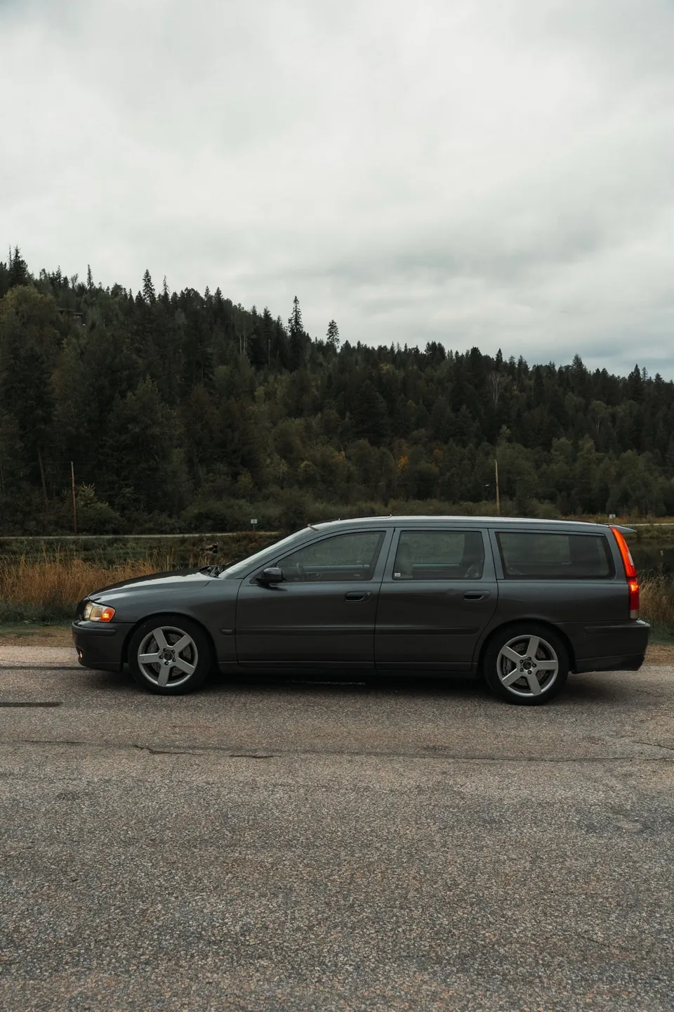 Volvo V70R 2004 photo 2