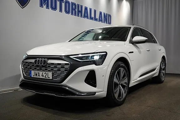 Audi Q8 2024 photo 2