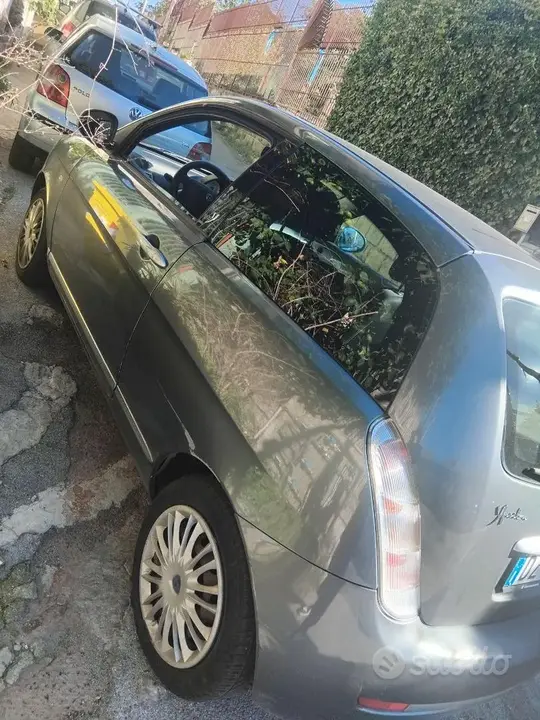 Lancia Ypsilon 2010 photo 3