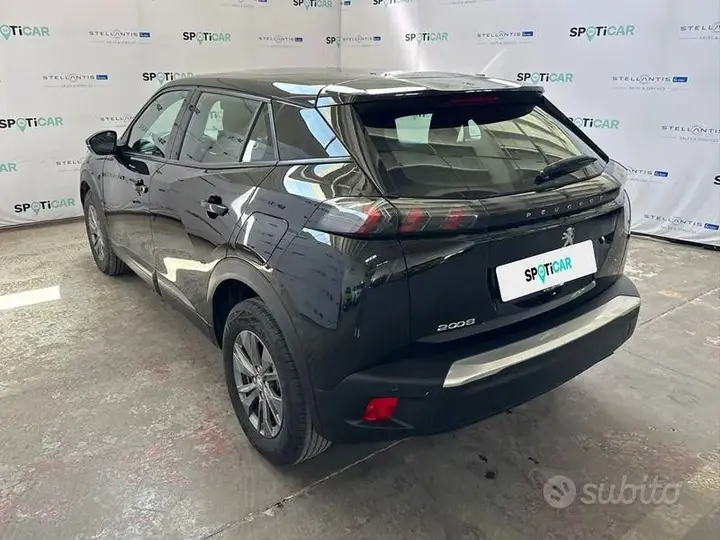 Peugeot 2008 2023 photo 3