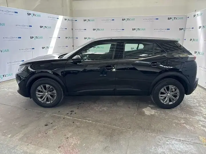 Peugeot 2008 2023 photo 2