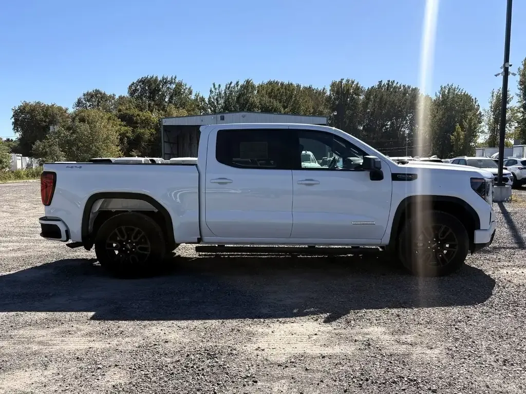 GMC Sierra 1500 2026 photo 3