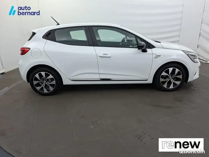 Renault Clio 2022 photo 4