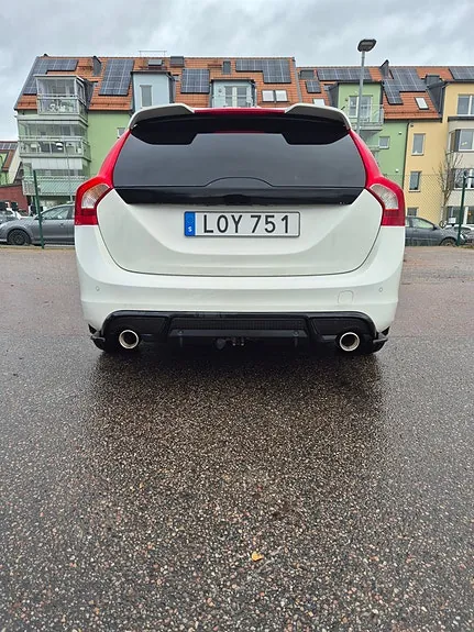 Volvo V60 2011 photo 3