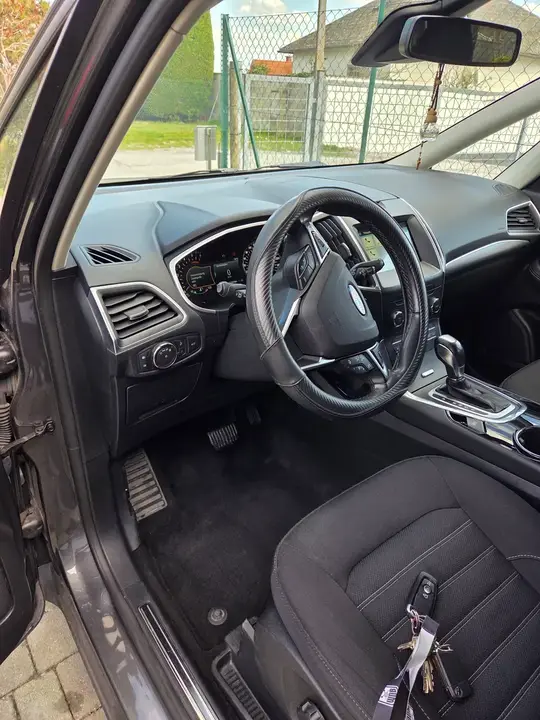 Ford Galaxy 2017 photo 3