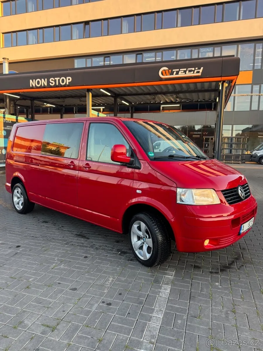 Volkswagen Transporter 2006 photo 2