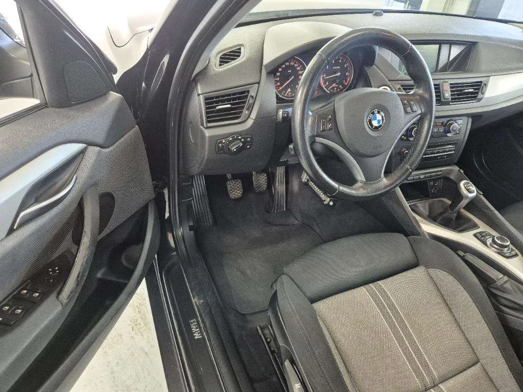 BMW X1 2011 photo 5