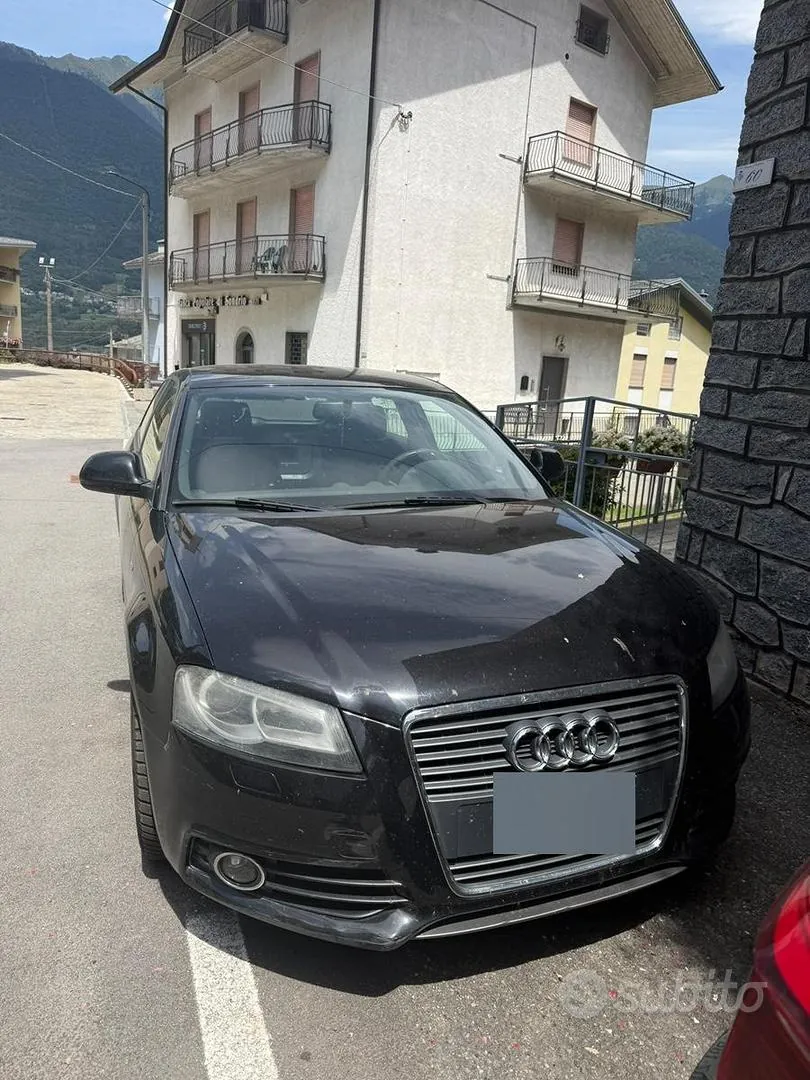 Audi A3 2010 photo 2