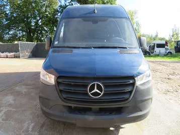 Mercedes-Benz Sprinter 2022 photo 2