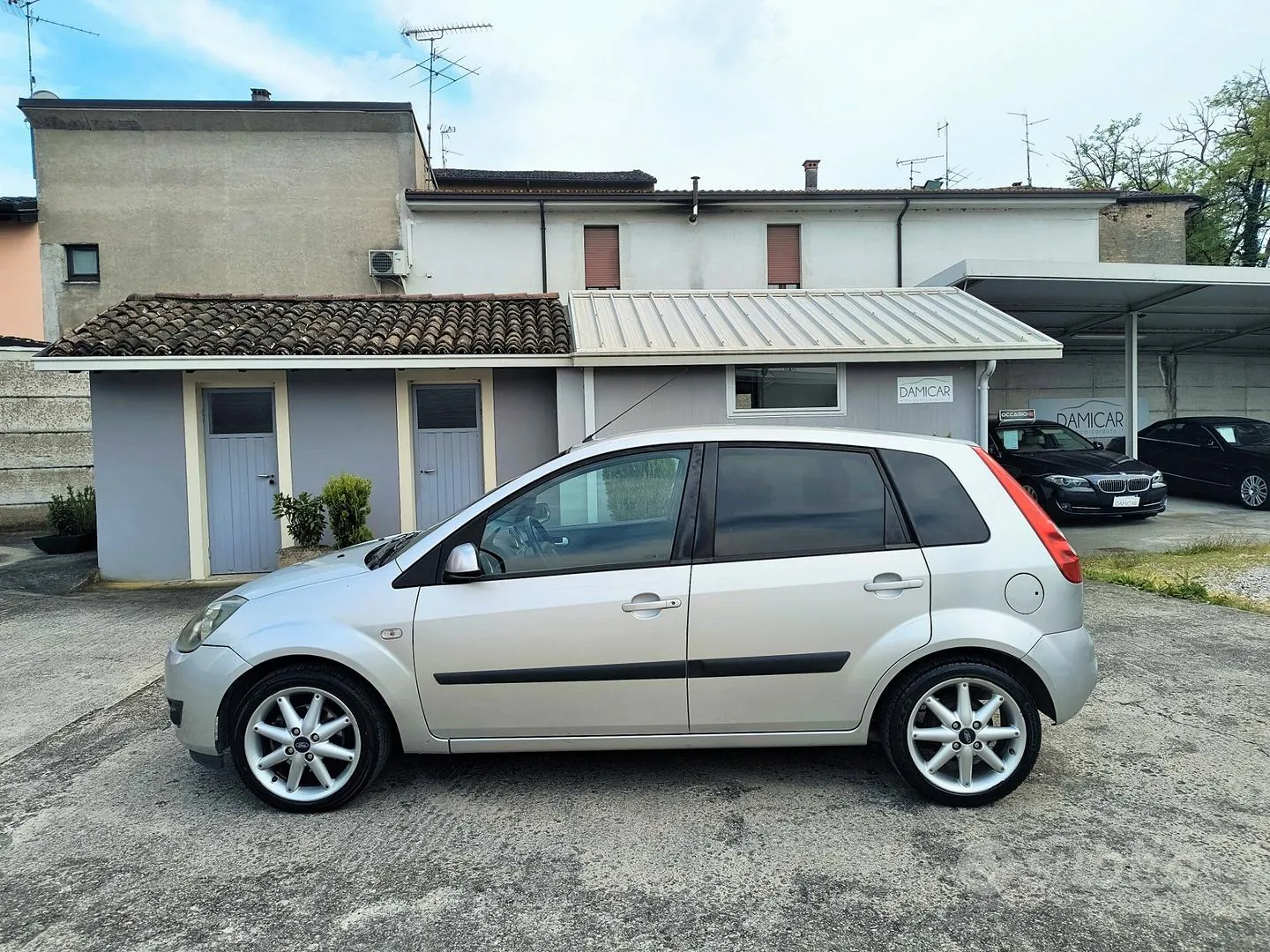 Ford Fiesta 2007 photo 4