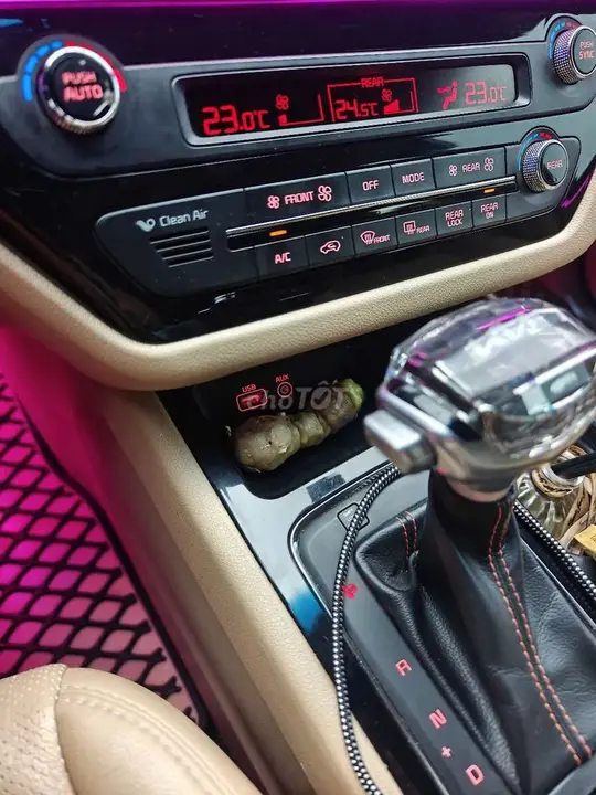 Kia Sedona 2018 photo 3