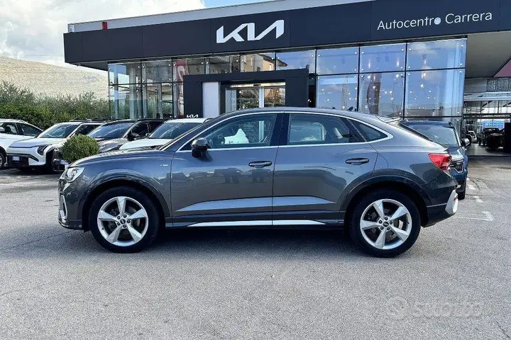 Audi Q3 2022 photo 4