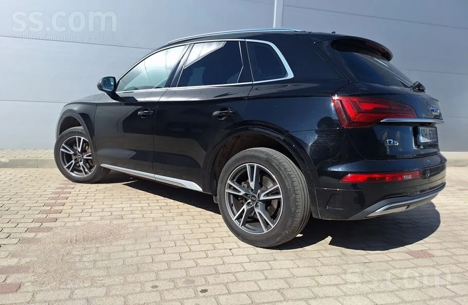Audi Q5 2023 photo 3
