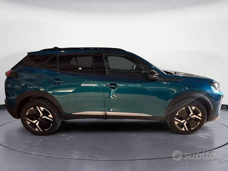 Peugeot 2008 2025 photo 2