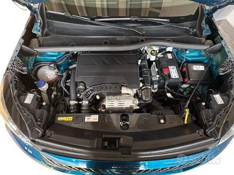 Peugeot 2008 2025 photo 5