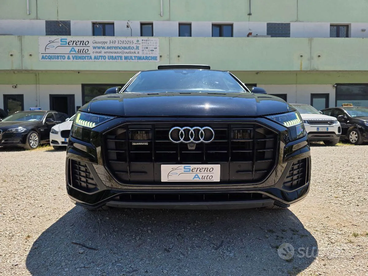 Audi Q8 2022 photo 2