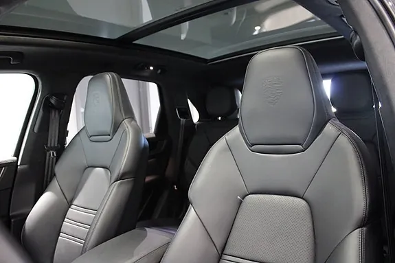 Porsche Cayenne Turbo 2024 photo 4