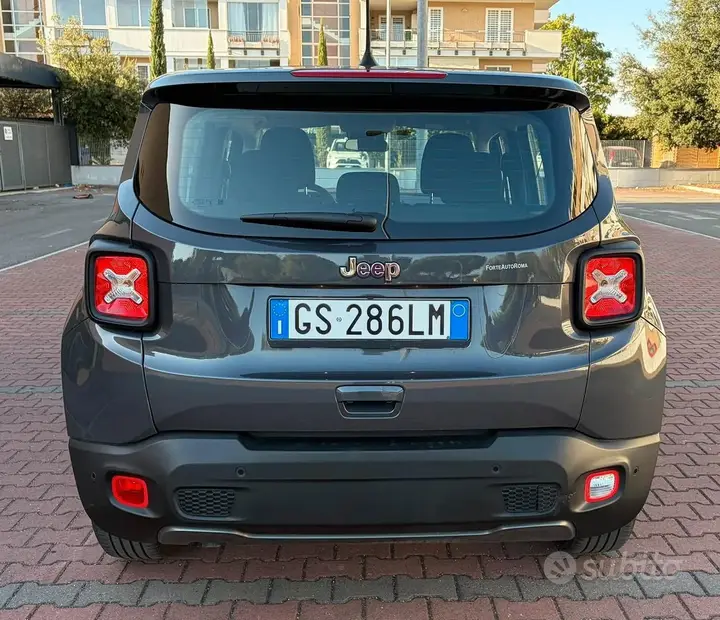 Jeep Renegade 2023 photo 5