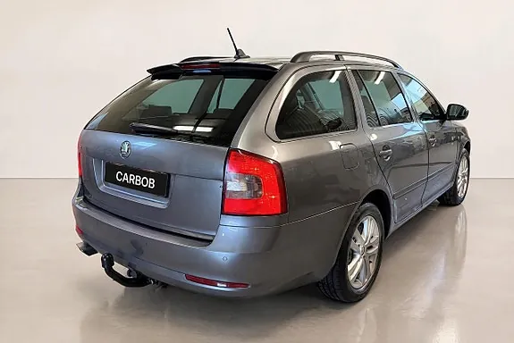 Skoda Octavia 2013 photo 4
