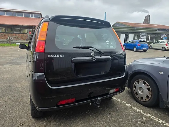 Suzuki Ignis 2008 photo 3