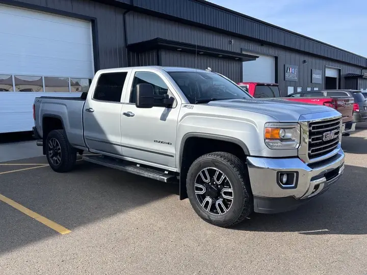 GMC Sierra 2500Hd