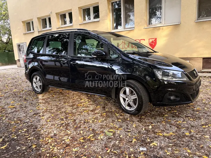 Seat Alhambra 2012 photo 4